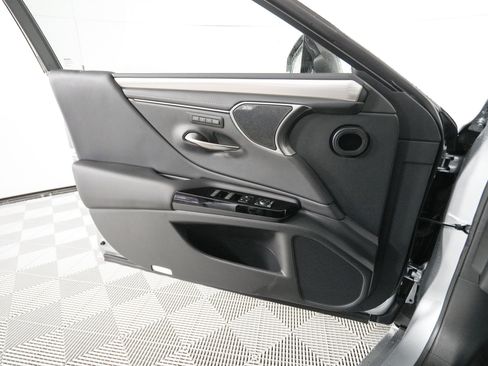 New 2025 Lexus ES 350 F Sport image 10