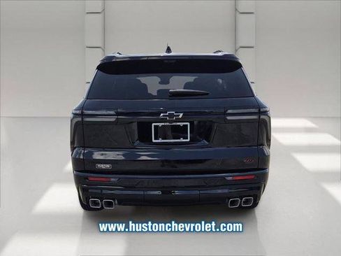 New 2026 Chevrolet Traverse RS FWD image 4