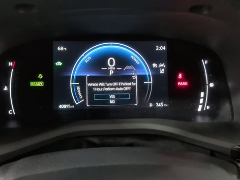 Used 2025 Toyota Camry SE image 24