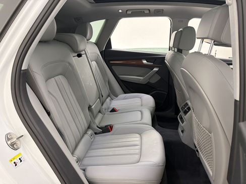 Used 2023 Audi Q5 2.0T Premium Plus AWD/4WD image 32