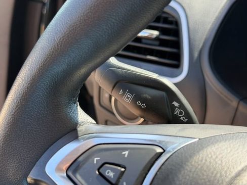 Used 2024 Ford Edge SEL w/ Convenience Package AWD/4WD image 37