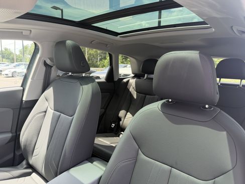 New 2026 Audi Q3 quattro 2.0T AWD/4WD image 9