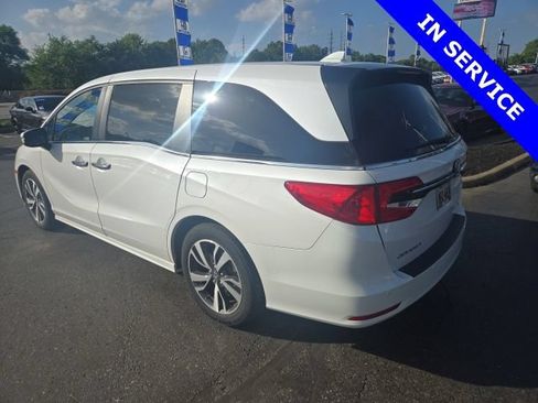 Certified 2024 Honda Odyssey Touring image 3