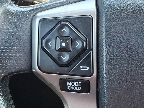 Used 2014 Toyota 4Runner SR5 Premium AWD/4WD image 22