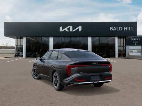 New 2025 Kia K4 EX image 4