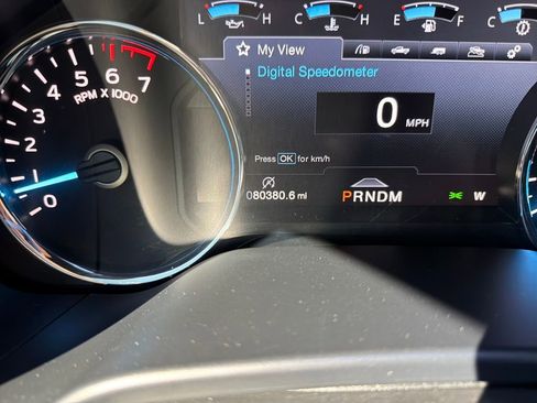 Used 2020 Ford F150 Lariat w/ Equipment Group 502A Luxury image 18