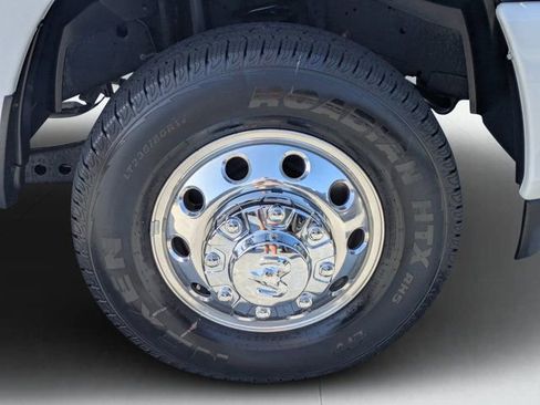 Used 2026 RAM 3500 Laramie AWD/4WD image 11
