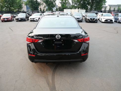 Used 2020 Nissan Sentra SV w/ Trunk Package FWD image 4