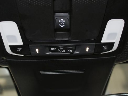 Used 2023 Honda CR-V Sport Touring image 40