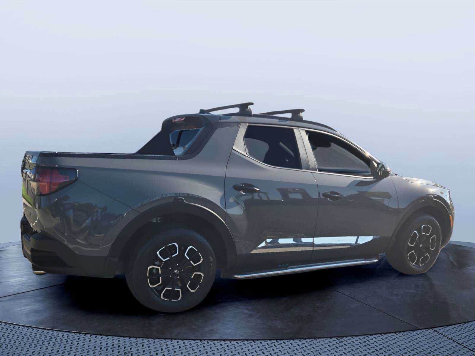 Used 2024 Hyundai Santa Cruz SEL w/ Activity Package FWD image 5
