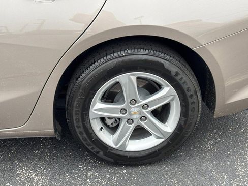 Used 2024 Chevrolet Malibu LS image 9