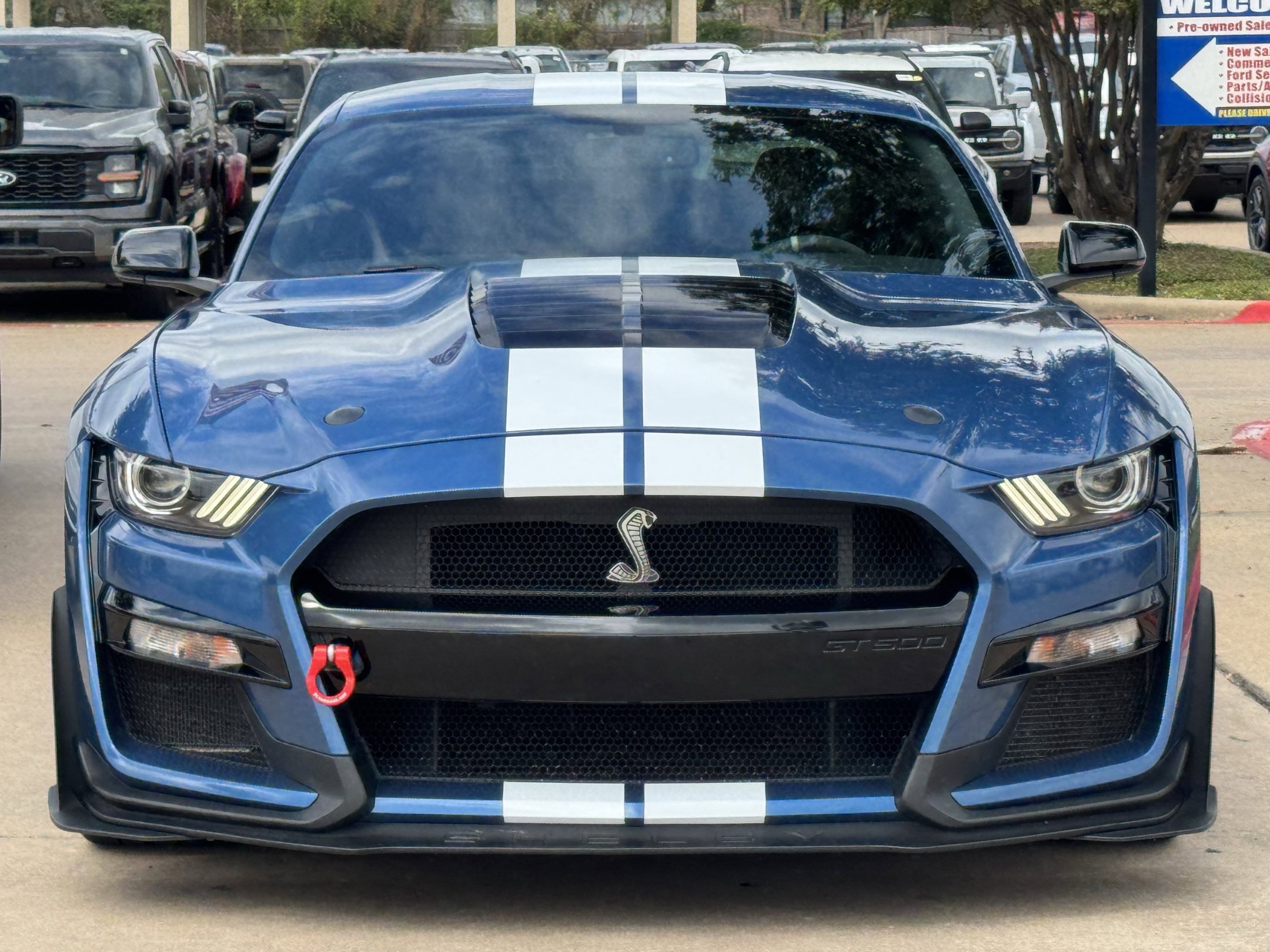 Used 2020 Ford Mustang Shelby GT500 w/ Technology Package RWD image 11