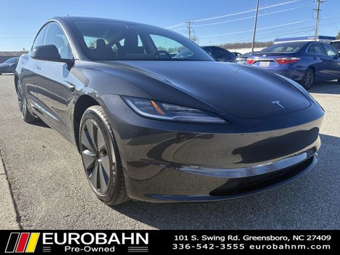 Used 2025 Tesla Model 3 Long Range image 28
