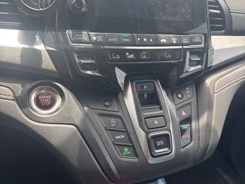Used 2024 Honda Odyssey EX-L image 10