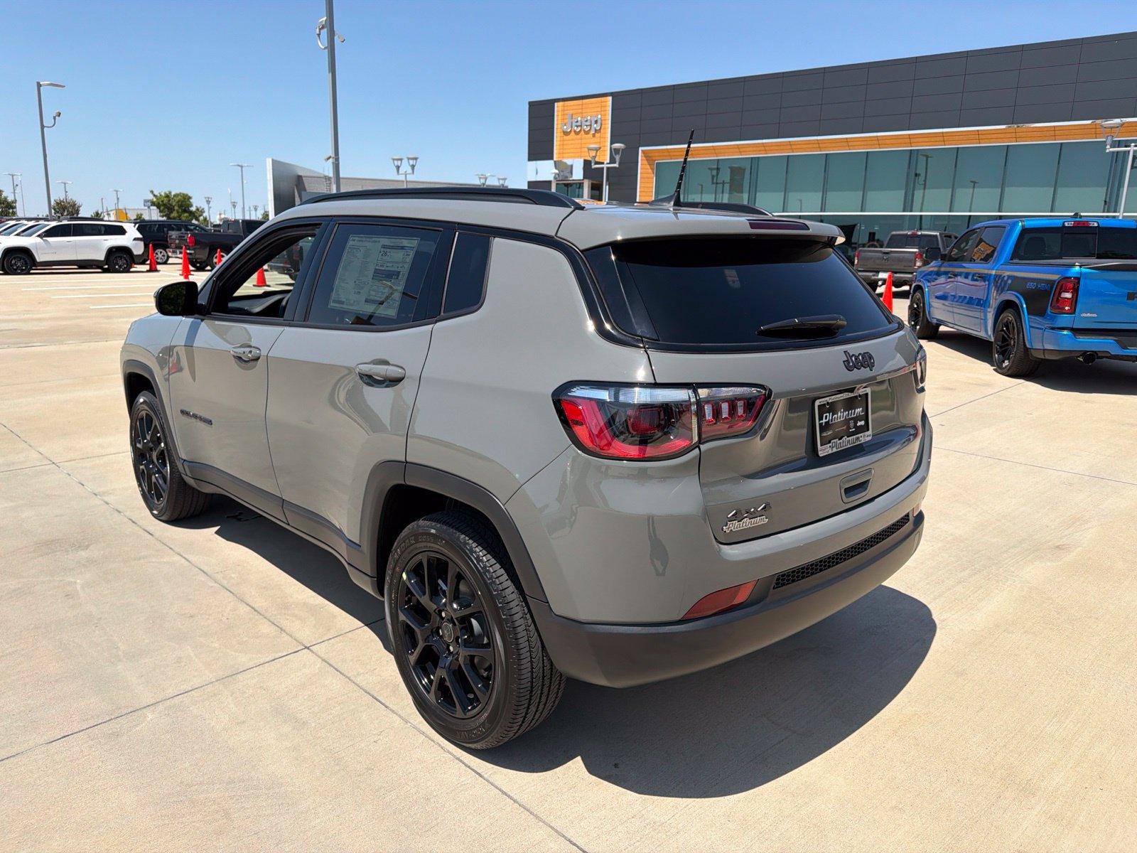 New 2026 Jeep Compass Latitude AWD/4WD image 3