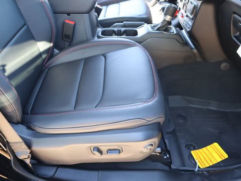 New 2026 Jeep Wrangler Unlimited Rubicon image 15