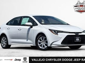 Used 2023 Toyota Corolla LE image 1