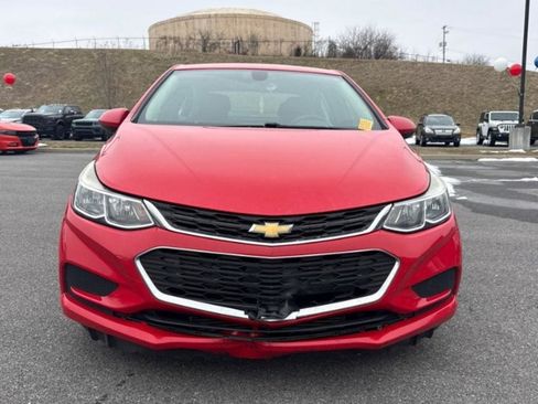 Used 2017 Chevrolet Cruze LS image 9