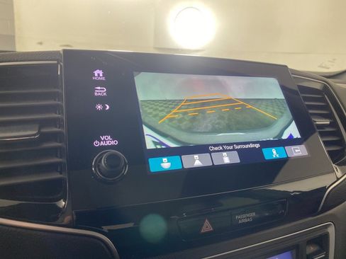 Used 2022 Honda Passport TrailSport image 33