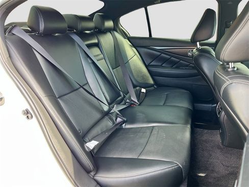 Used 2024 INFINITI Q50 Sensory image 28