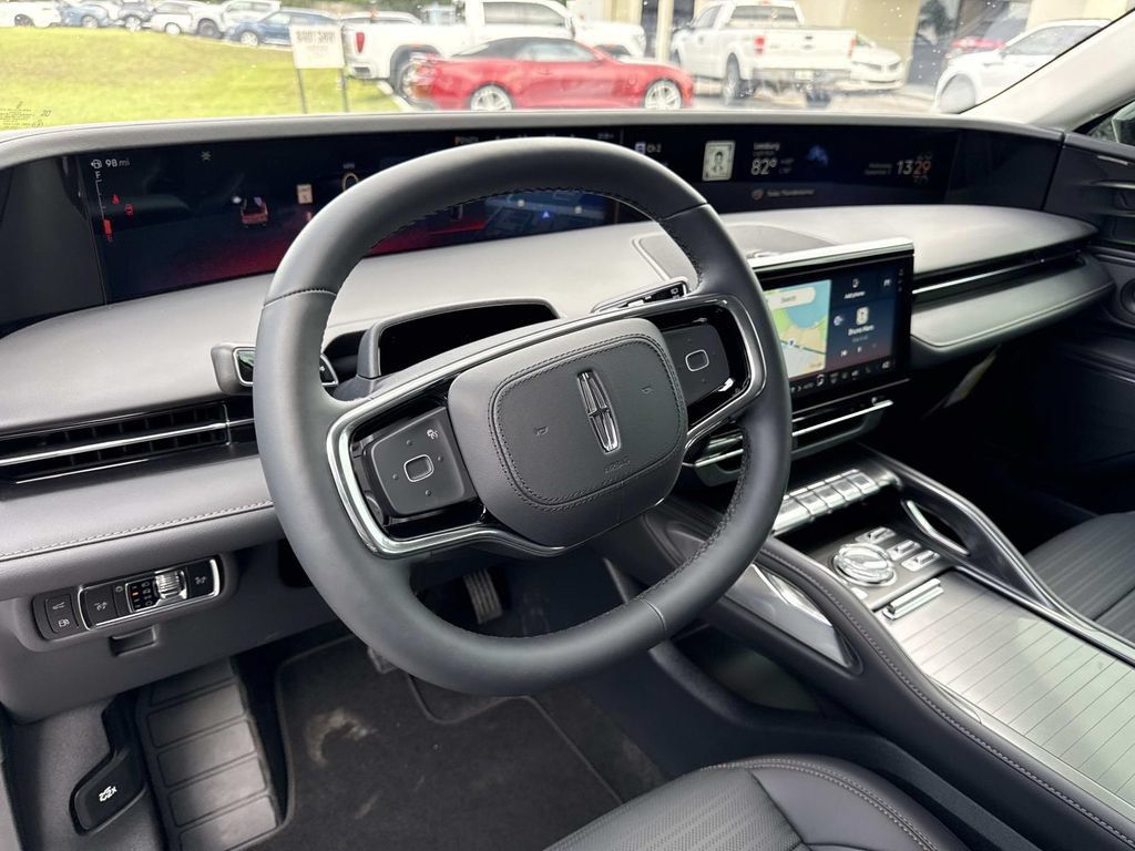New 2026 Lincoln Nautilus Reserve AWD/4WD image 34