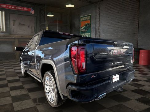 Certified 2023 GMC Sierra 1500 Denali w/ Denali Reserve Package image 5