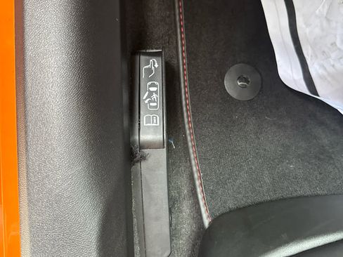 Used 2023 Chevrolet Corvette Z06 w/ Z07 Performance Package image 36