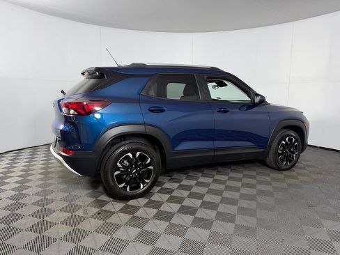 Used 2021 Chevrolet TrailBlazer LT AWD/4WD image 8