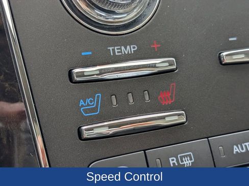 Used 2017 Lincoln Navigator Select image 24