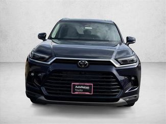 New 2026 Toyota Grand Highlander Limited video 2