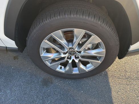 Used 2025 Toyota RAV4 XLE Premium w/ Weather Package FWD image 41