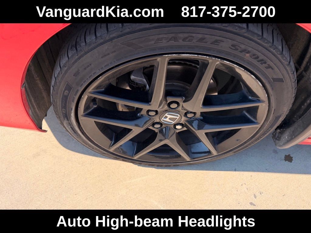 Used 2023 Honda Civic Sport image 8