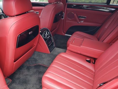 Used 2015 Bentley Flying Spur V8 image 6