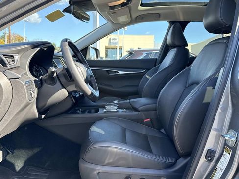 Certified 2024 INFINITI QX50 Luxe image 16