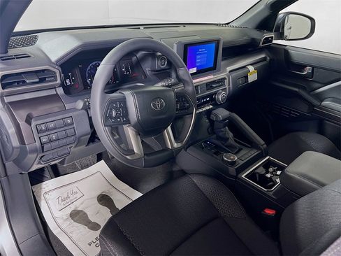 Certified 2025 Toyota 4Runner SR5 image 10