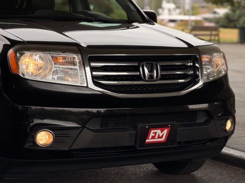Used 2012 Honda Pilot Touring image 10