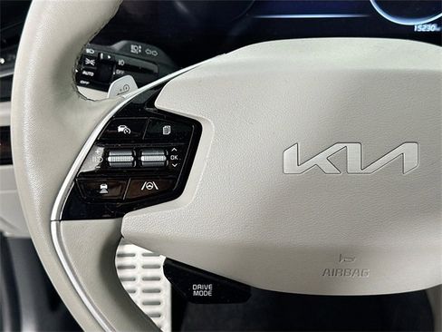 Used 2023 Kia Niro Wave w/ Wave Preserve Package image 23