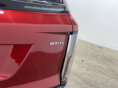 Certified 2026 Cadillac Vistiq Sport w/ LPO, Floor Liner Package image 11