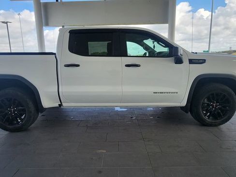 Used 2023 GMC Sierra 1500 Pro w/ Graphite Edition image 5