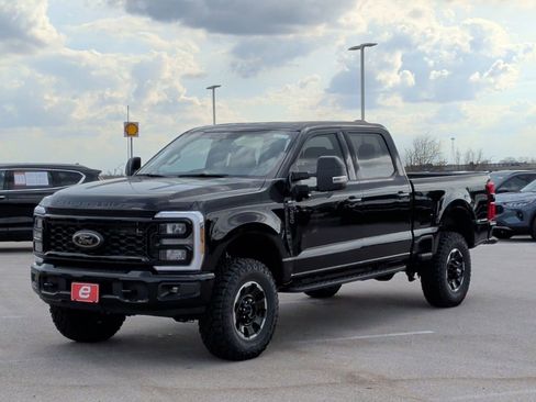 New 2026 Ford F250 XLT w/ XLT Premium Package image 3