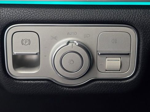 Used 2022 Mercedes-Benz GLS 450 4MATIC image 42