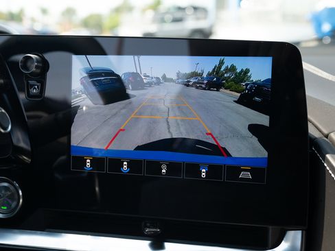 Used 2021 Chevrolet Corvette Stingray Premium Cpe w/ Z51 Performance Package image 40