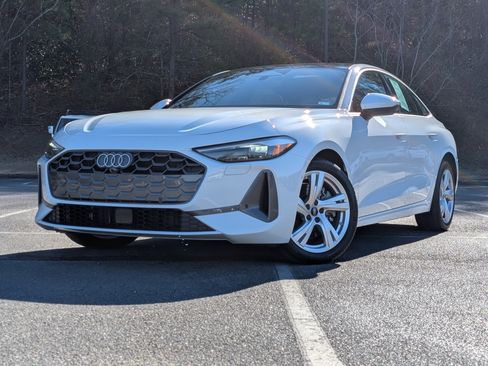 Used 2025 Audi A5 2.0T Premium w/ Convenience Package image 2
