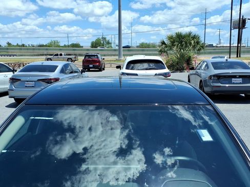 Used 2025 Nissan Altima 2.5 SV w/ SV Special Edition Package FWD image 10