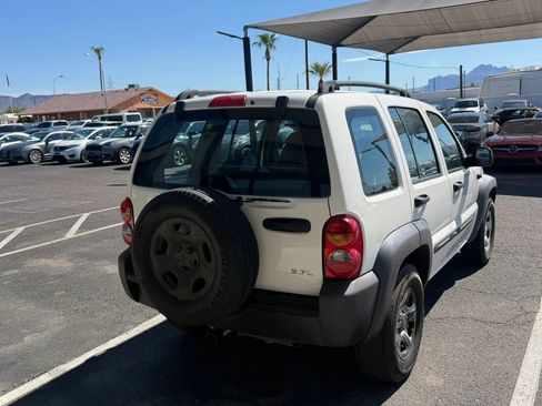 Used 2003 Jeep Liberty Sport AWD/4WD image 11