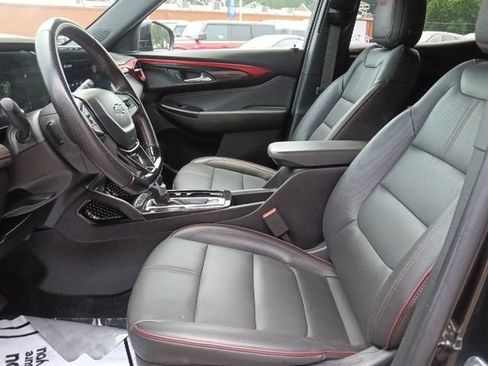 Used 2024 Chevrolet TrailBlazer RS AWD/4WD image 20