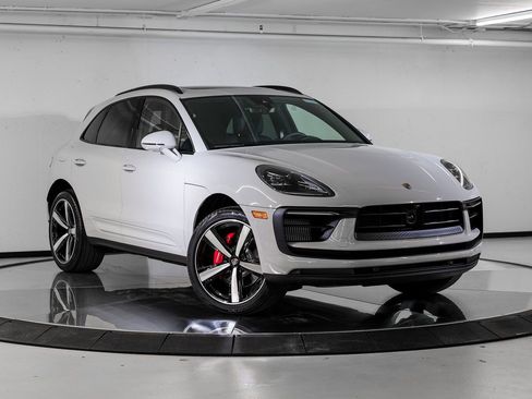 New 2026 Porsche Macan S image 9