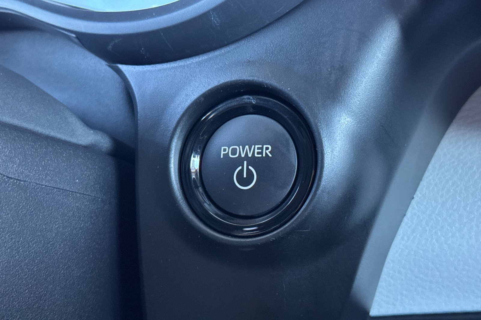 Certified 2025 Toyota Sienna XLE w/ XLE Plus Package AWD/4WD image 28