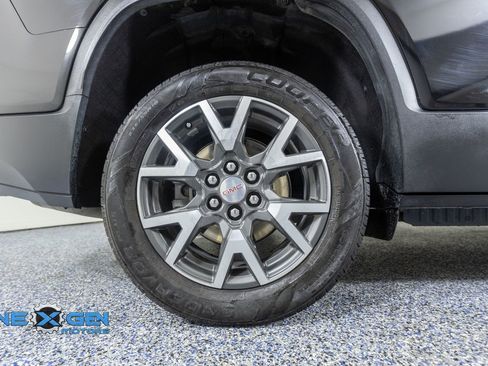 Used 2021 GMC Acadia SLE w/ Driver Convenience Package AWD/4WD image 46