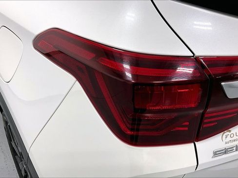 Used 2022 Kia Seltos EX image 39